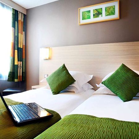 B&B Hotel Marne-La-Vallee Chelles 셸 객실 사진