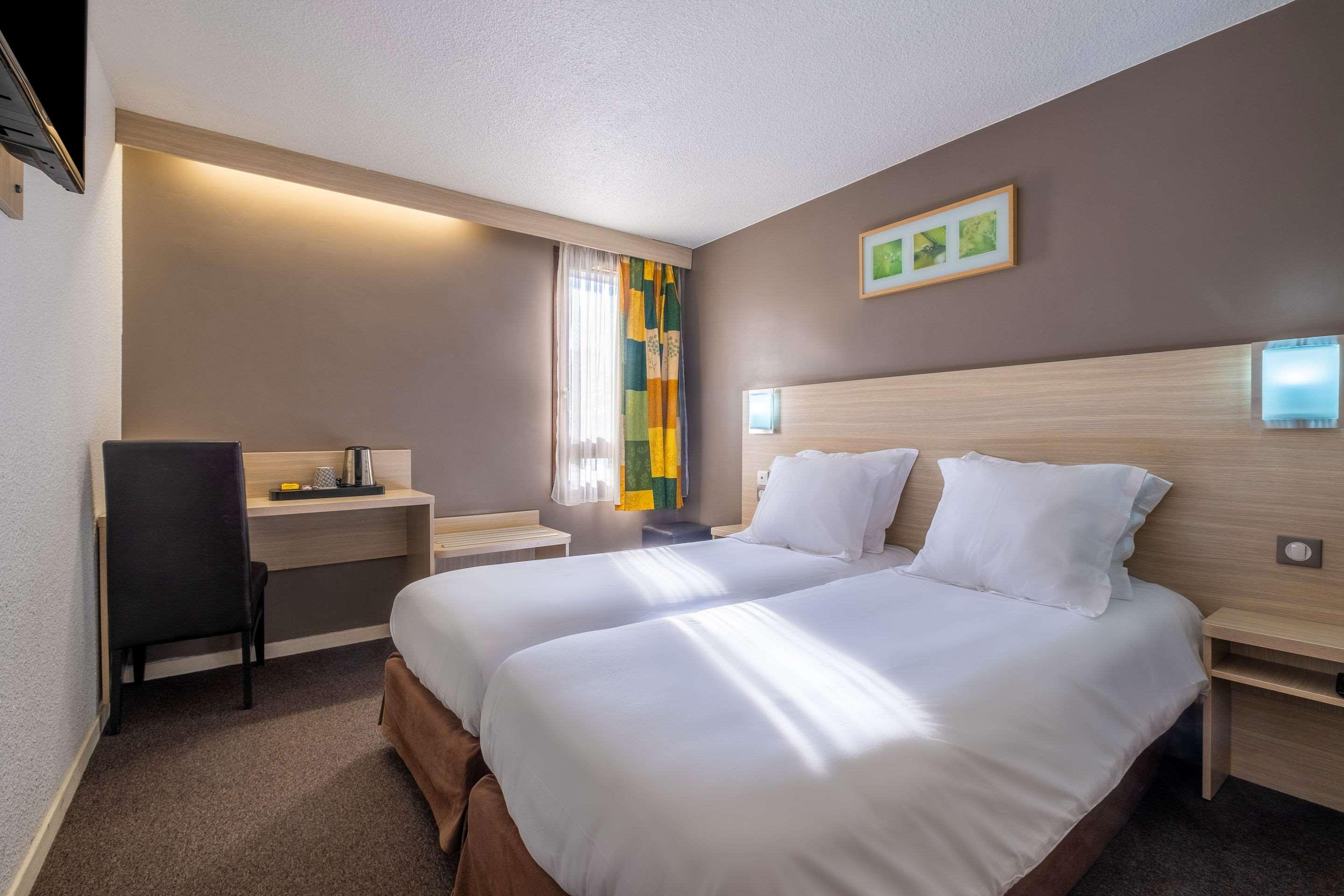 B&B Hotel Marne-La-Vallee Chelles 셸 외부 사진
