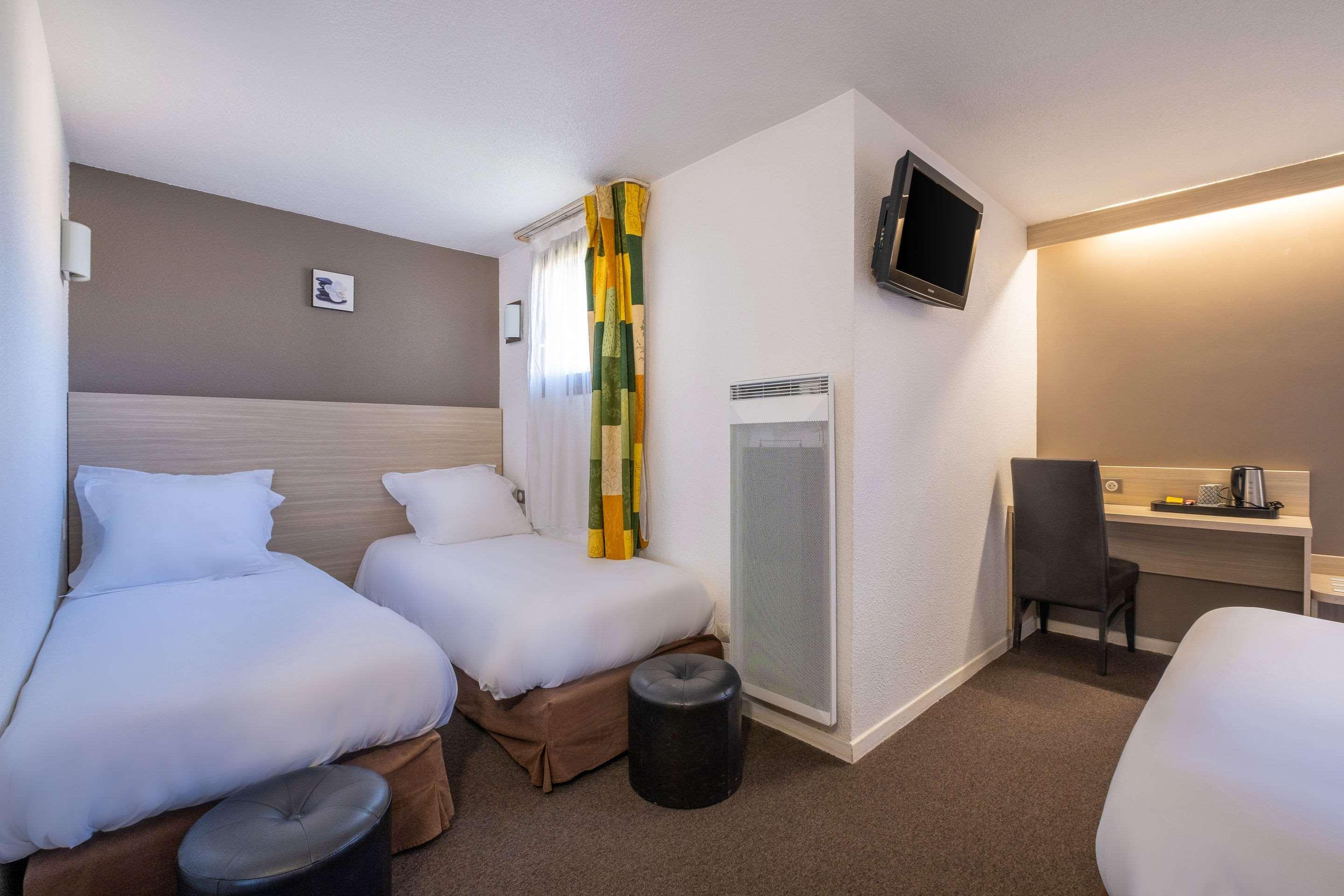 B&B Hotel Marne-La-Vallee Chelles 셸 외부 사진